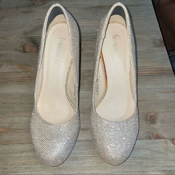 Francesca’s Sparkly Heels - Picture 2 of 12